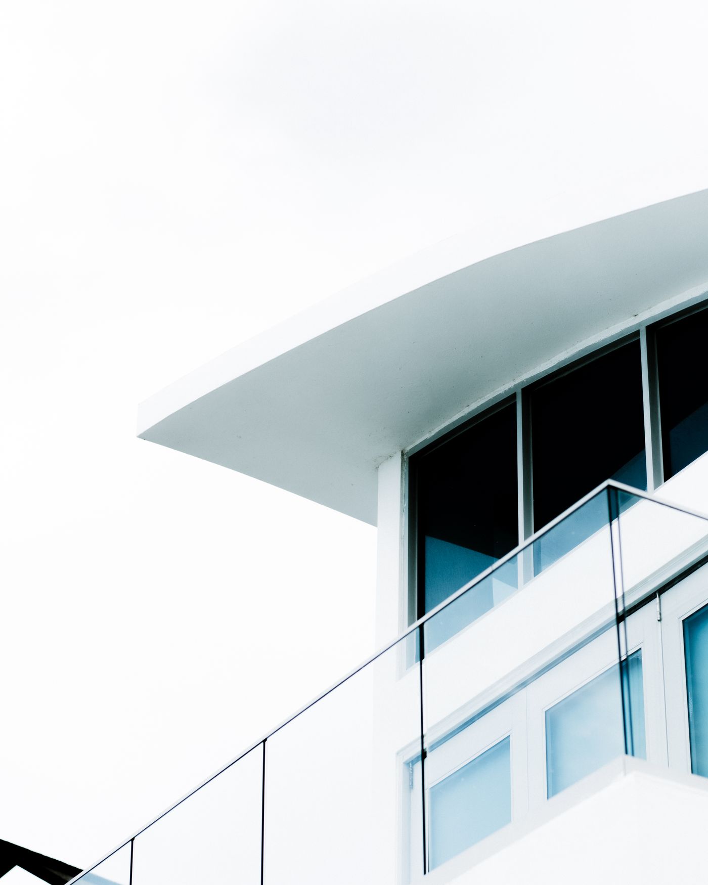 Balustrada szklana na tarasie – realizacja BalustradaPlus, Pomorze